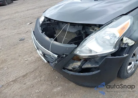 2015 Nissan Versa 1.6 S from USA, damaged, VIN 3N1CN7APXFL859744